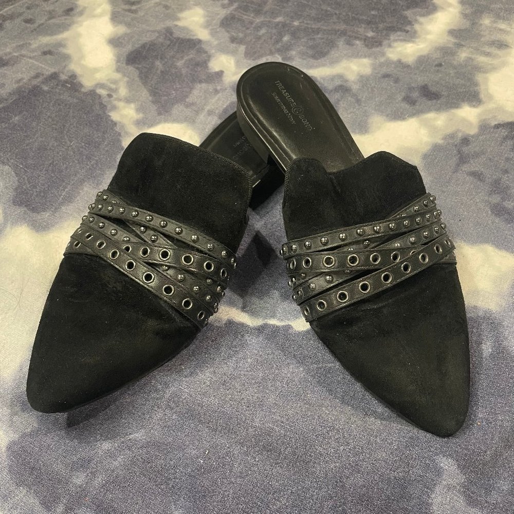 Treasure & Bond Something Navy Black Suede Mules sz 7